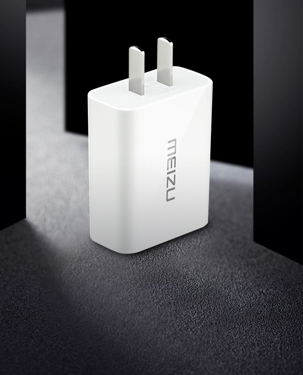 快充电源适配器(up0830s)快速充电 安全无忧 ￥69 ￥89